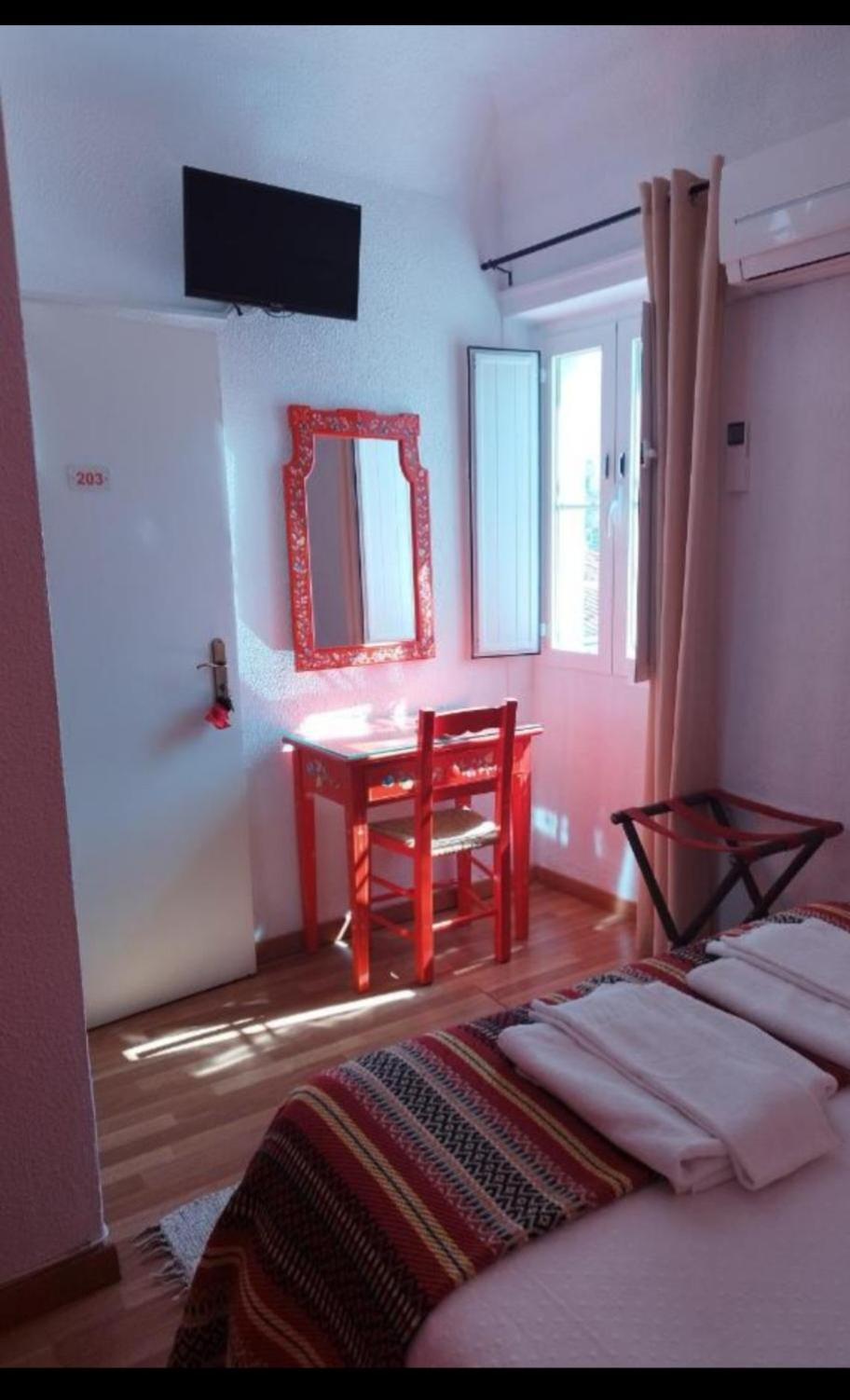 Mont' Sobro Hostel Evora Luaran gambar